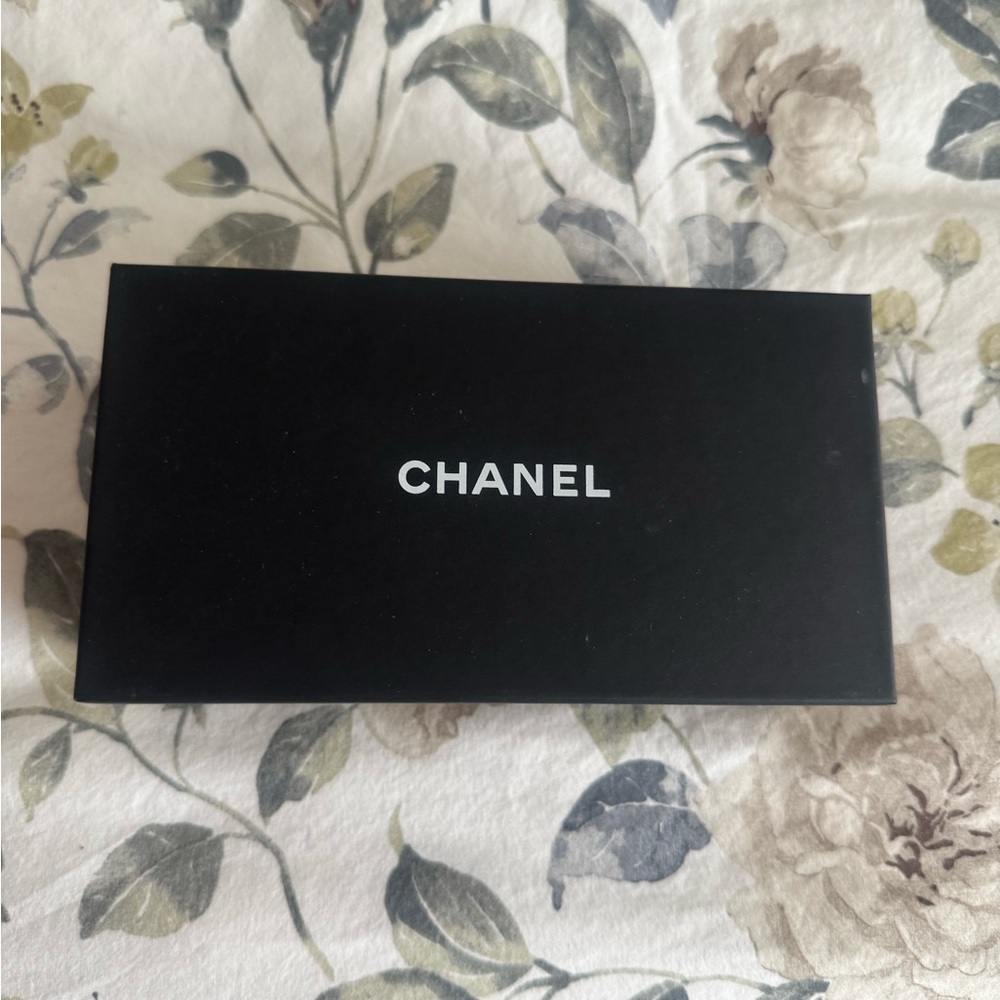 Chanel Black Box